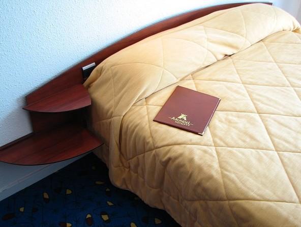 กีริอาด เล ซาบล์ โดลอน -ปลาฌ ซองทร์ เด กงเกร Hotel เลส์ซาบล์-โดล็อนน์ ห้อง รูปภาพ